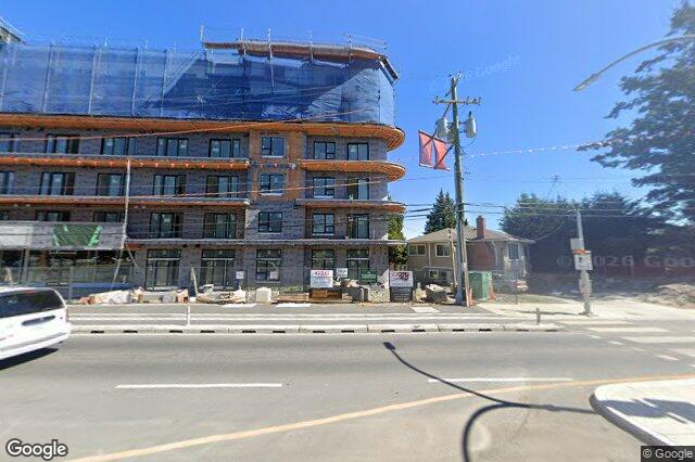 Street view of 405 – 1075 Tillicum Rd, Esquimalt