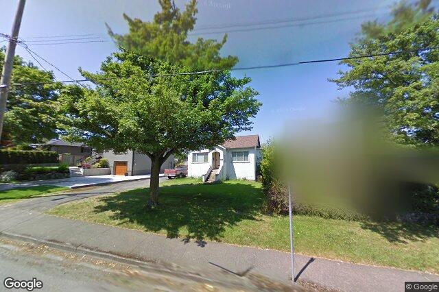 Street view of 3070 Balfour Ave, Victoria