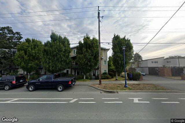 Street view of 992 Dunford Ave, Langford