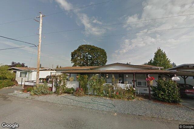 Street view of 2 – 124 Cooper Rd, View Royal
