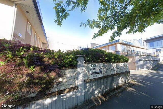 Street view of 495 Dupplin Rd, Saanich