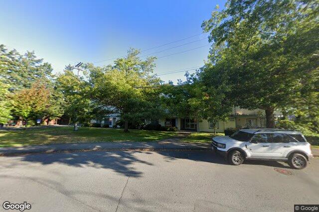 Street view of 301 – 400 Dupplin Rd, Saanich
