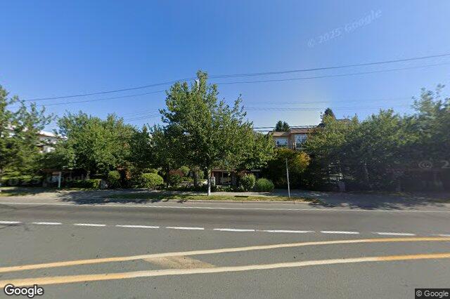 Street view of 207 – 1618 North Dairy Rd, Saanich