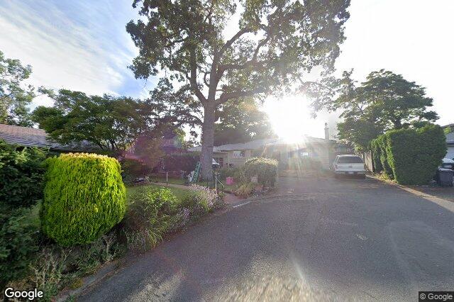 Street view of 1790 Keith Pl, Saanich