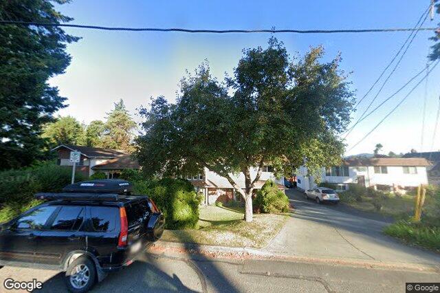 Street view of 916 Rankin Rd, Esquimalt