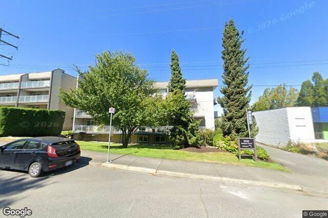 Street view of 312 – 3252 Glasgow Ave, Saanich