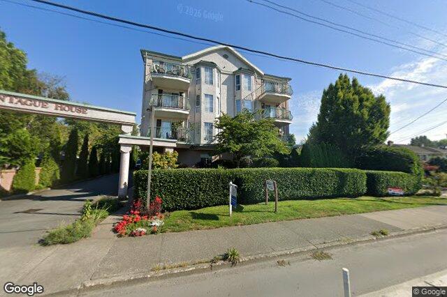 Street view of 304 – 3133 Tillicum Rd, Saanich