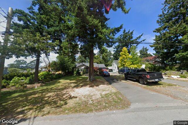 Street view of 2876 Austin Ave, Saanich