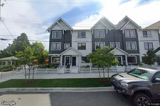 Street view of TH17 – 3450 Whittier Ave, Saanich