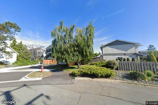 Street view of TH22 – 3450 Whittier Ave, Saanich