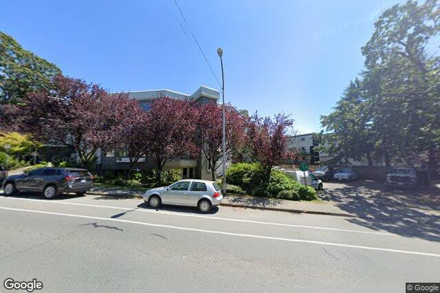 Street view of 985 Cloverdale St, Saanich