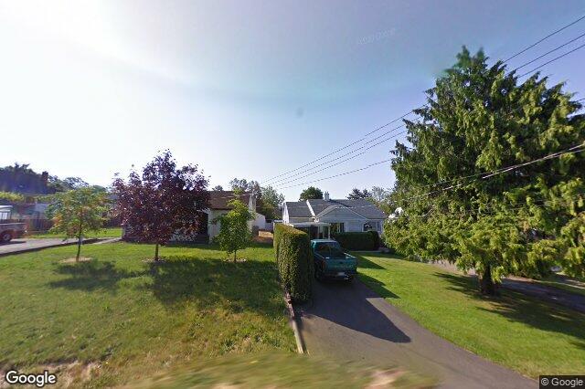 Street view of 4 – 921 Dale St, Saanich