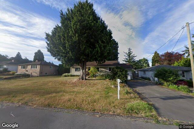 Street view of 1679 Cedar Ave, Saanich