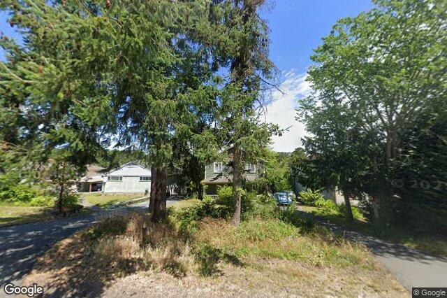 Street view of 758 Newbury St, Saanich