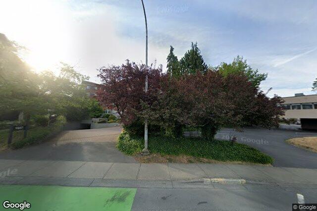 Street view of 301 – 1687 Poplar Ave, Saanich