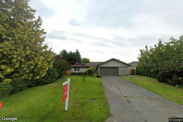 Street view of 3819 Beachview Pl, Saanich