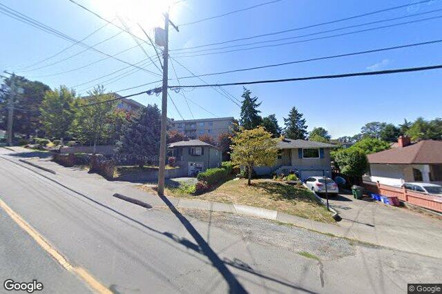 Street view of 1071 Lodge Ave, Saanich