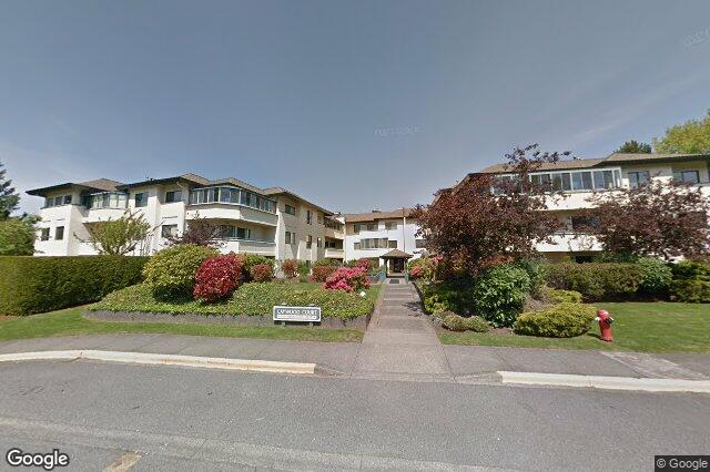Street view of 104 – 3900 Shelbourne St, Saanich
