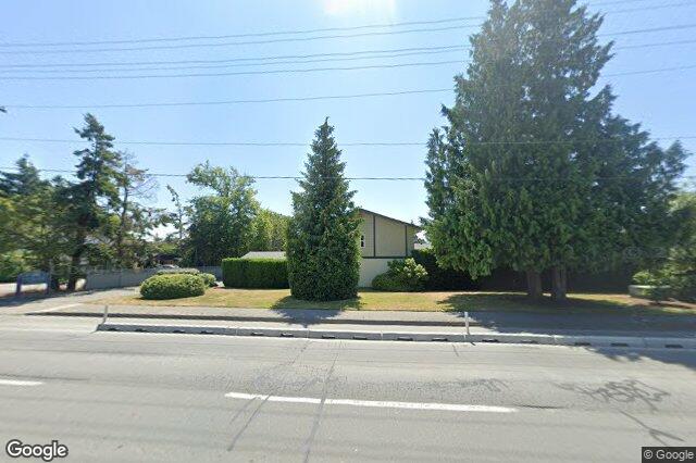 Street view of 19 – 1741 McKenzie Ave, Saanich
