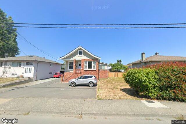 Street view of 1776 Mckenzie Ave, Saanich