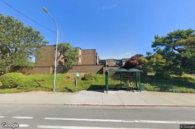 Street view of 305 – 1870 McKenzie Ave, Saanich