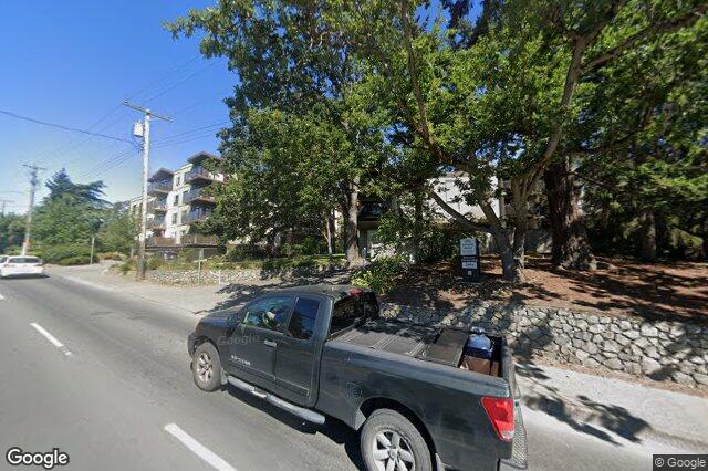 Street view of 405 – 982 McKenzie Ave, Saanich