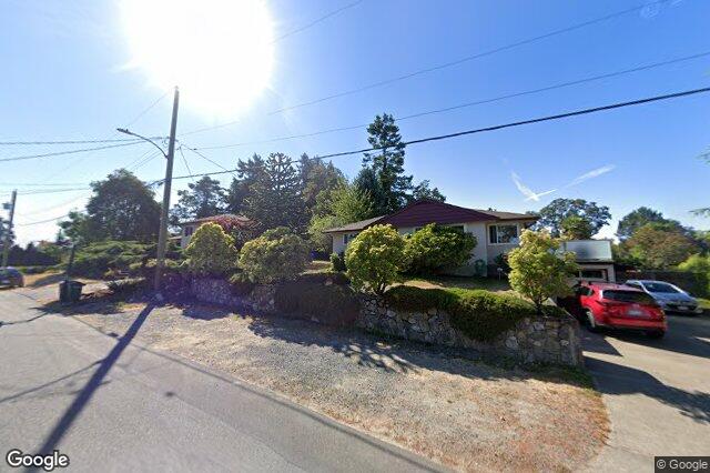 Street view of 1275 Garkil Rd, Saanich