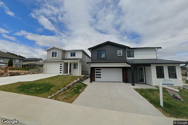 Street view of 772 Plover Crt, Langford