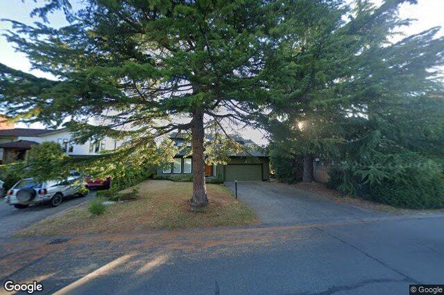 Street view of 4021 Dawnview Cres, Saanich