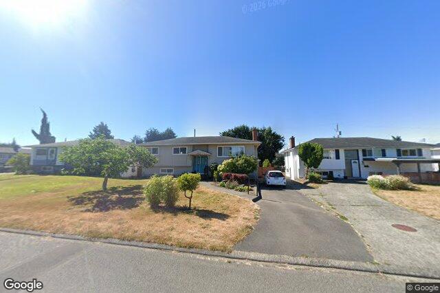 Street view of 1697 Cedarwood Close, Saanich