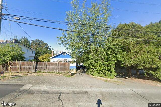 Street view of 1085 Primrose Rd, Saanich
