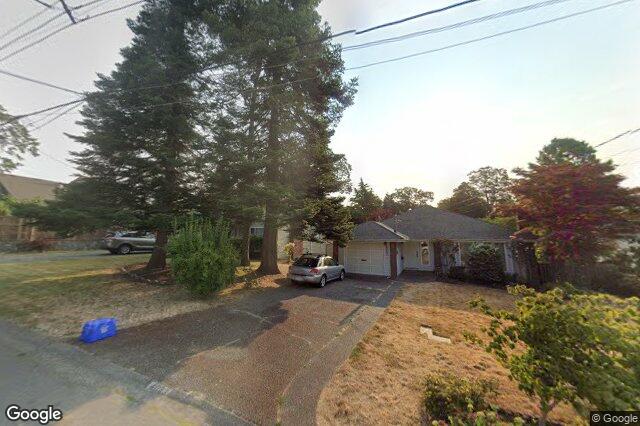 Street view of 4023 Malton Ave, Saanich