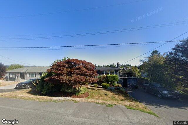 Street view of 580 Baker St, Saanich