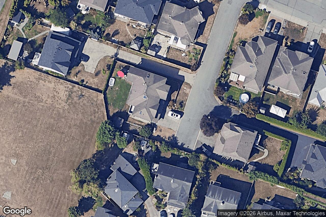Street view of 4000 Santa Rosa Pl, Saanich