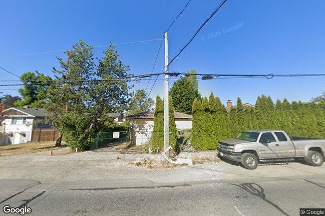 Street view of 28 – 4128 Glanford Ave, Saanich