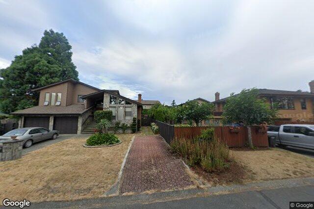 Street view of 4050 Santa Maria Ave, Saanich
