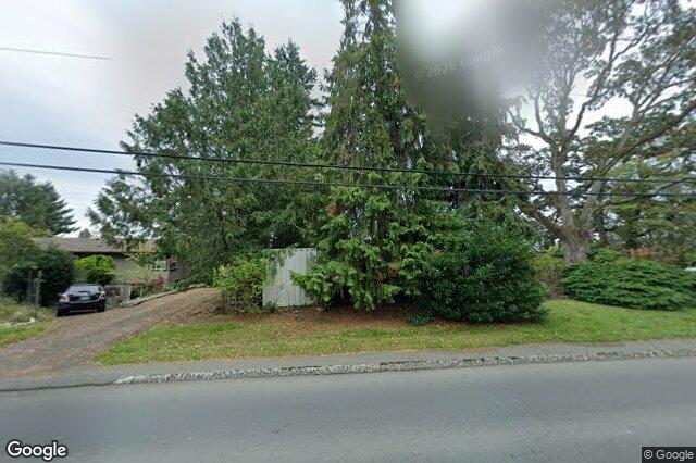Street view of 1568 Arbordale Ave, Saanich