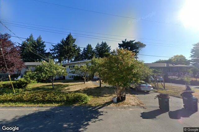 Street view of 4426 Chartwell Dr, Saanich