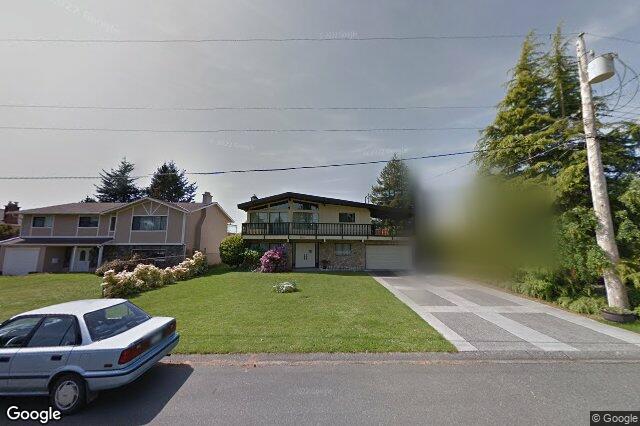 Street view of 1821 Penshurst Rd, Saanich