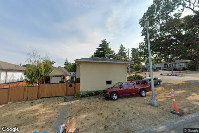 Street view of 4420 Tyndall Ave, Saanich