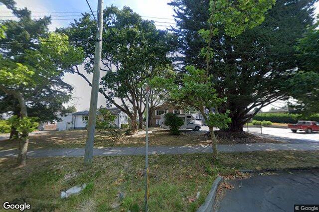 Street view of 4371 Shelbourne St, Saanich