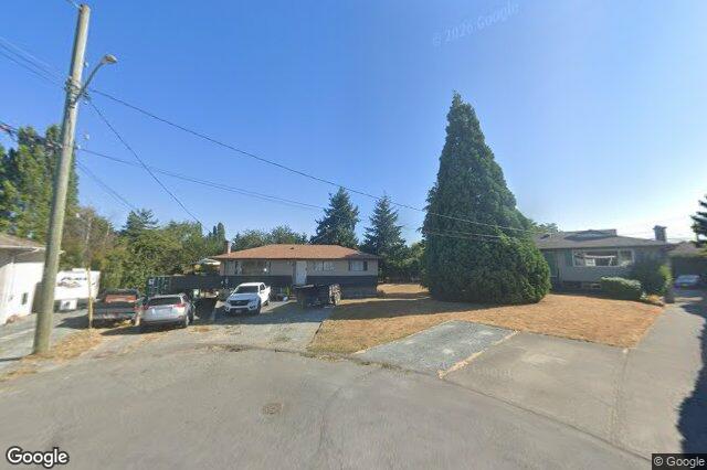 Street view of 4320 Savoy Pl, Saanich