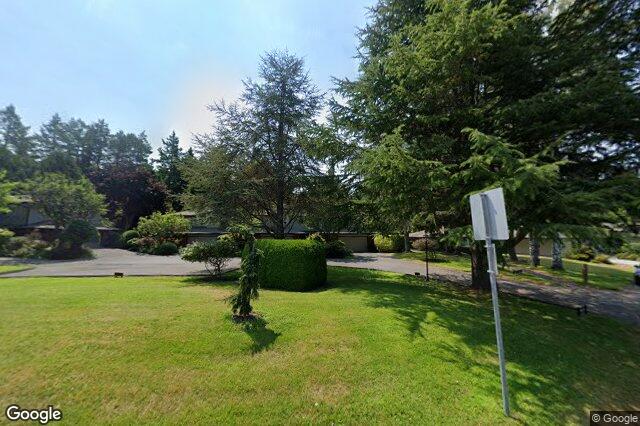 Street view of 6 – 4630 Lochside Dr, Saanich