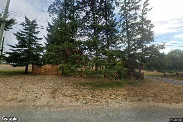 Street view of 476 Quayle Rd, Saanich
