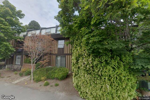 Street view of 550B – 4678 Elk Lake Dr, Saanich
