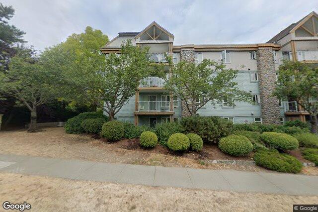 Street view of 304 – 494 Marsett Pl, Saanich