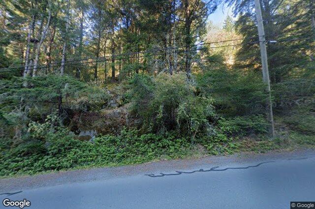 Street view of 3975 Munn Rd, Highlands