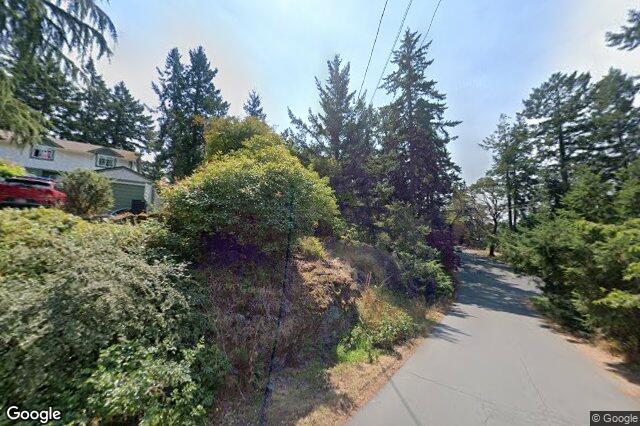 Street view of 4719 Treetop Hts, Saanich