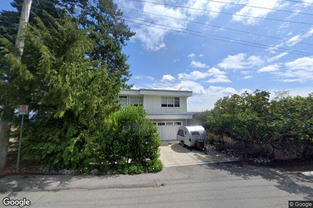 Street view of 5097 Cordova Bay Rd, Saanich
