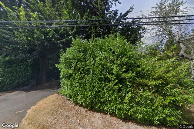 Street view of 5148 Santa Clara Ave, Saanich